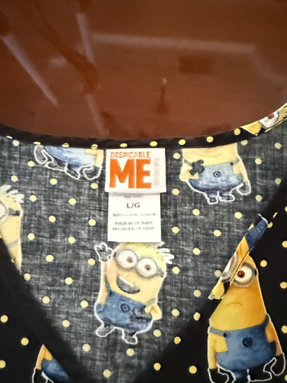 Minion print Scrub tops - Picture 8 of 16